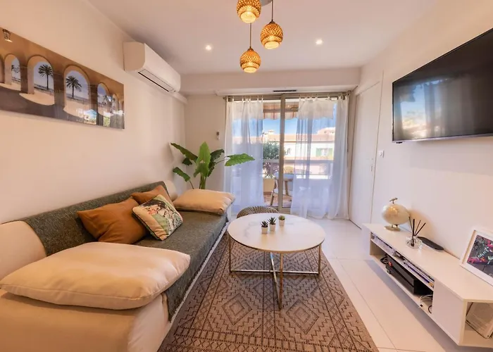 Lumineux, Tout Confort, Wifi & Terrace & Parking