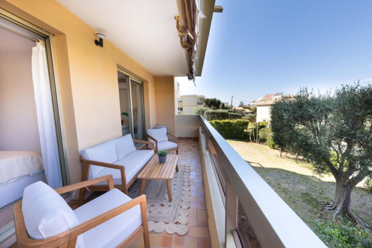 Apartment Lumineux, Confort, Wifi & Terrace & Parking *